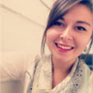 Meet your Posher, Roxanne